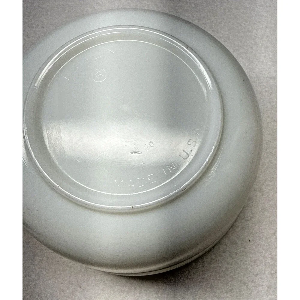 Pyrex White Milk Glass Mixing Bowl #20 Opal Glass Nesting USA Vintage